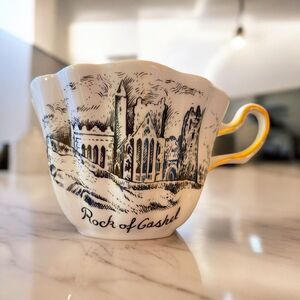 Vtg Royal Tara Rock of Cashel Scalloped Tea Cup Fine Bone China Galway, Ireland